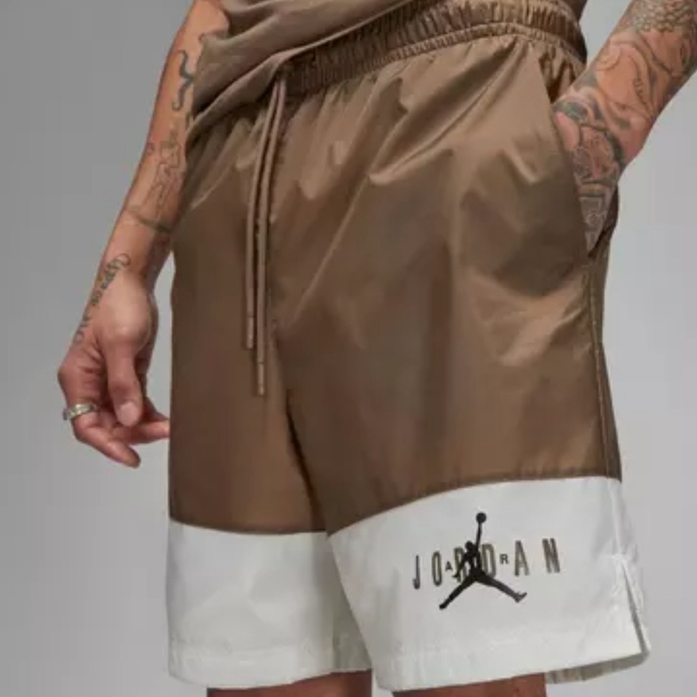 Jordan Men's Woven Shorts - Brown